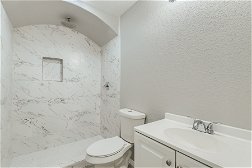 22 Primary Bathroom.jpg